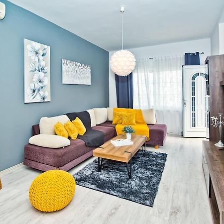 Apartman Tino With Two Sunny Terace Hvar Town Dış mekan fotoğraf