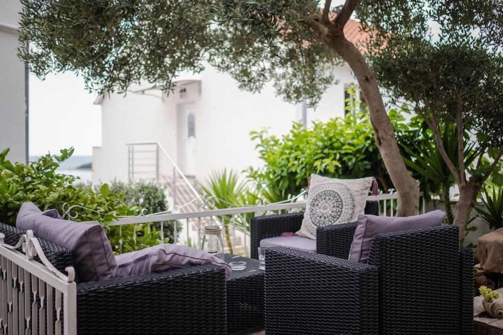 Apartman Tino With Two Sunny Terace Hvar Town Dış mekan fotoğraf