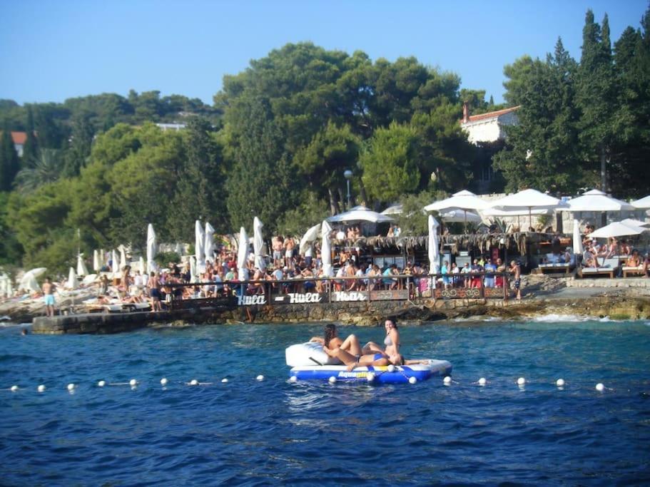 Apartman Tino With Two Sunny Terace Hvar Town Dış mekan fotoğraf