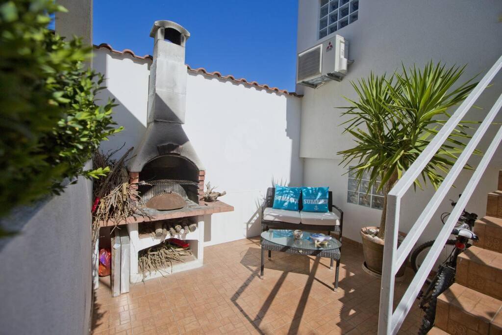 Apartman Tino With Two Sunny Terace Hvar Town Dış mekan fotoğraf